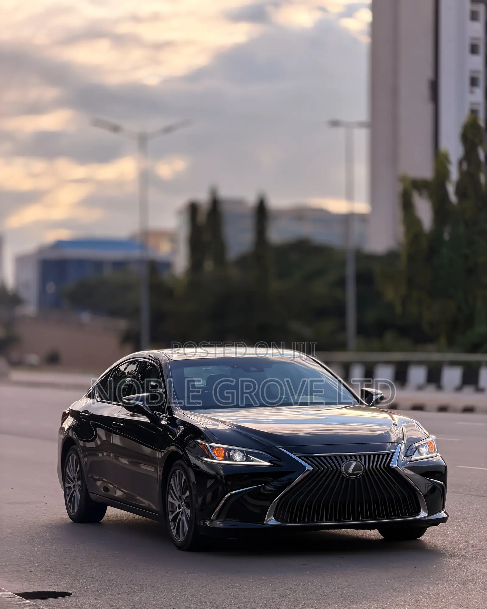Lexus ES 350 Luxury FWD 2019 Black