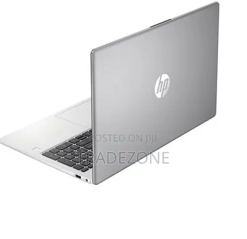 New Laptop HP 250 G10 8GB Intel Core i3 SSD 512GB