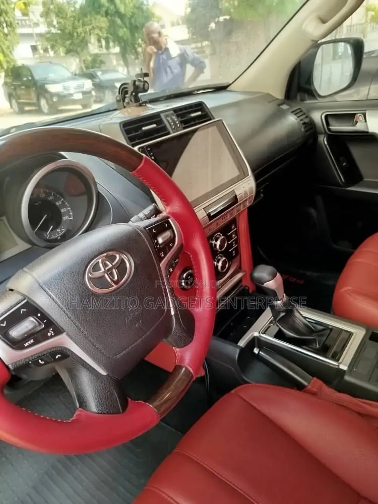 Very Neat Toyota Prado 2016 for Hire