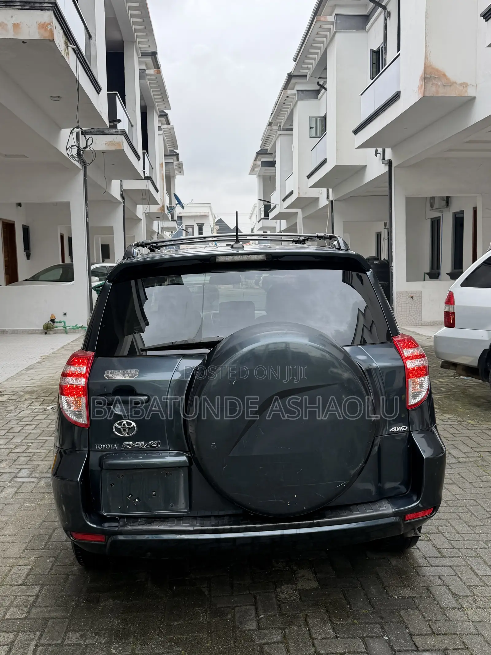 Toyota RAV4 2010 Gray