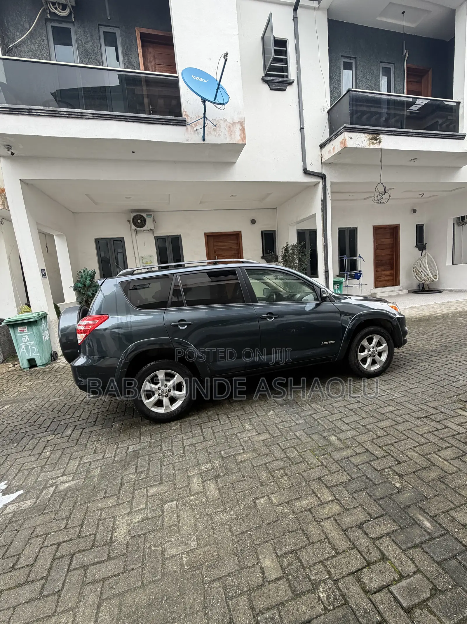 Toyota RAV4 2010 Gray