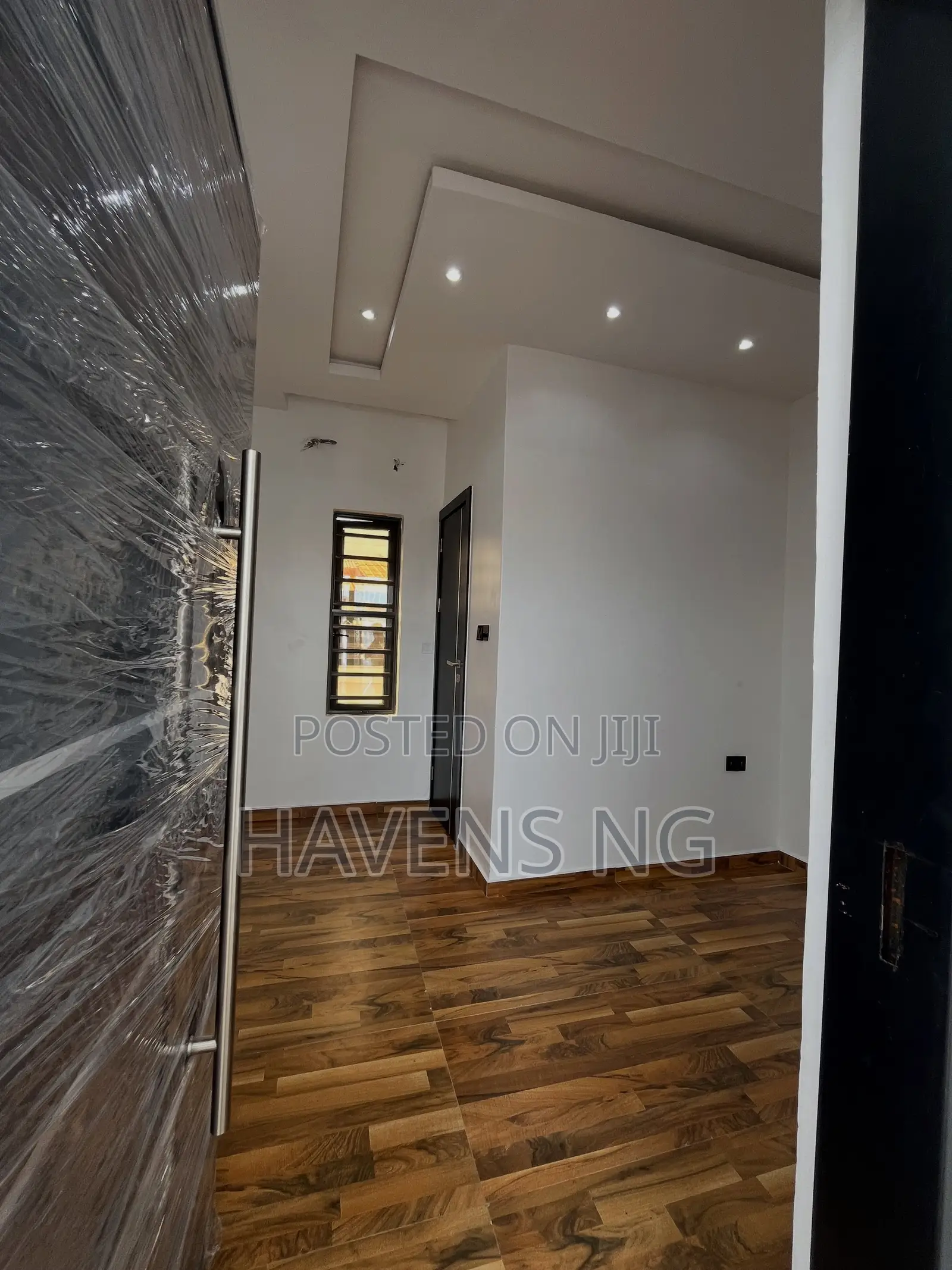 4bdrm Duplex in Oluyole for sale
