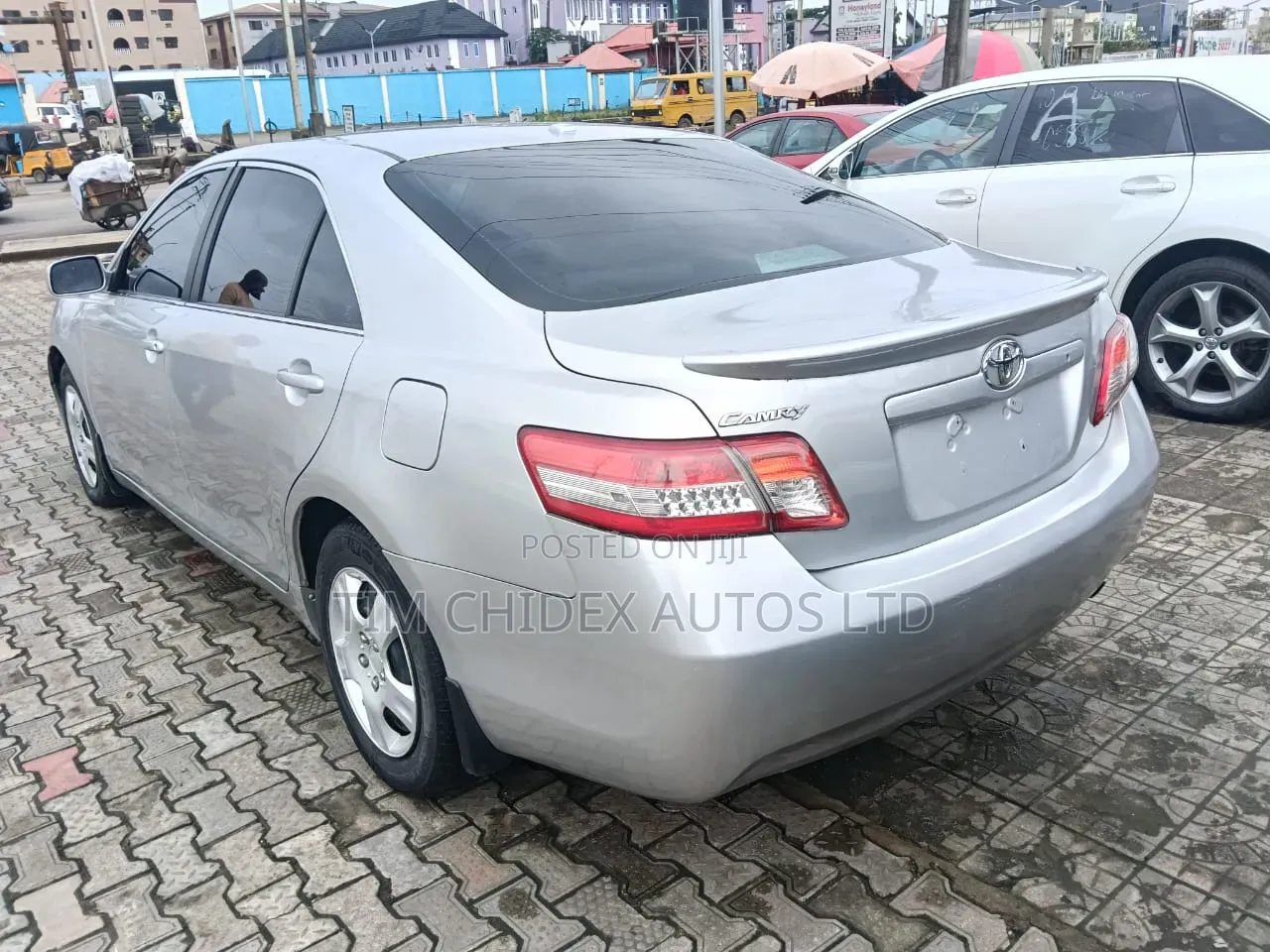 Toyota Camry 2011 Silver