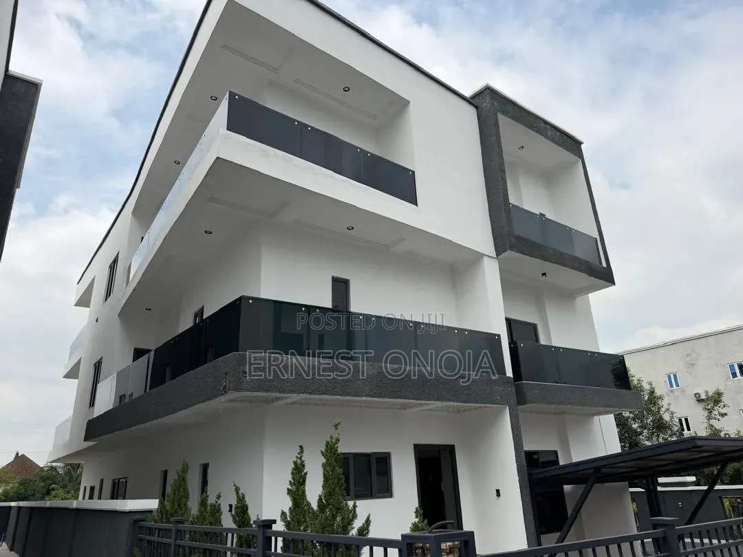 6bdrm Mansion in Diplomatic Zone, Katampe Extension for sale