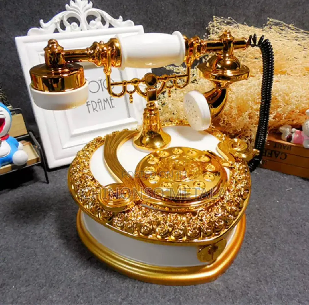 Figurines and Decor Items