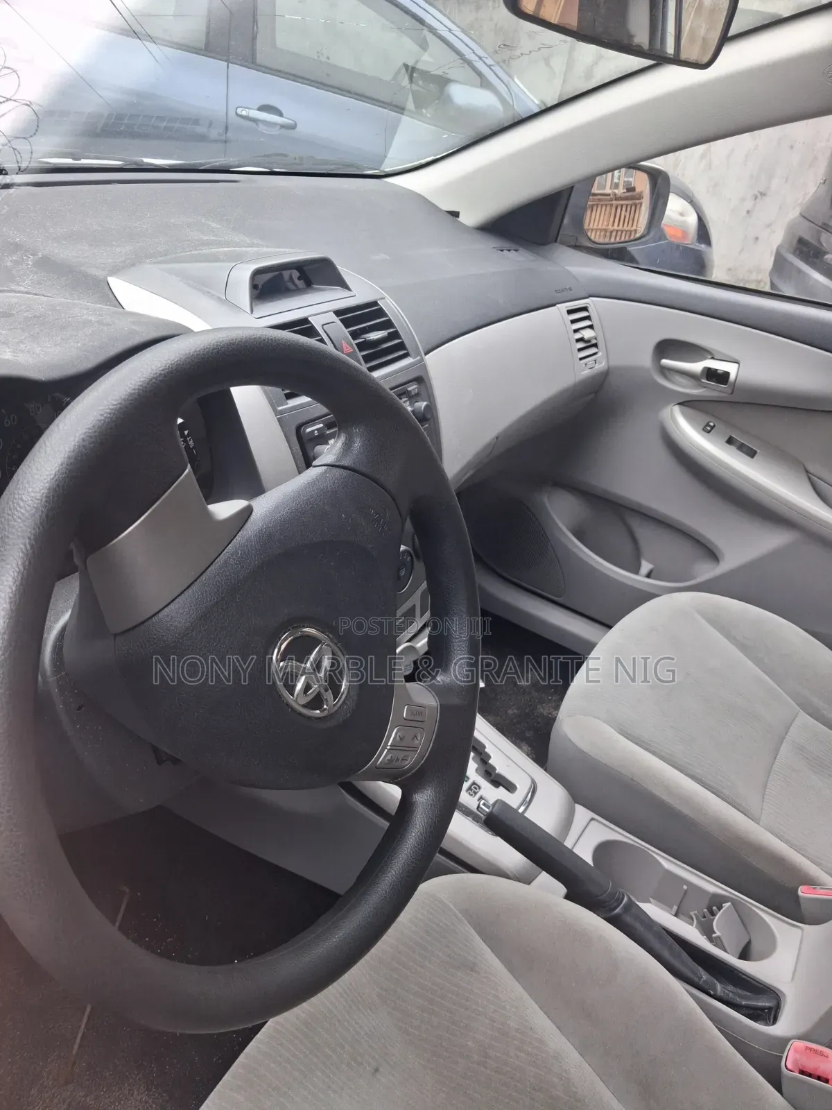 Toyota Corolla 2012 White