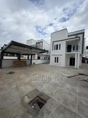 4bdrm Duplex in Akobo for sale
