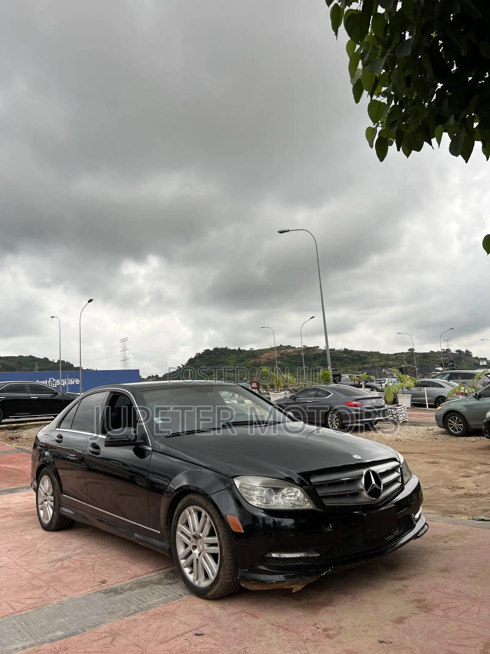Mercedes-Benz C300 Luxury Sedan AWD (3.0L 6cyl 7A) 2009 Black