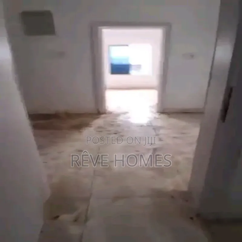 3bdrm Duplex in Kosofe / Kosofe for rent