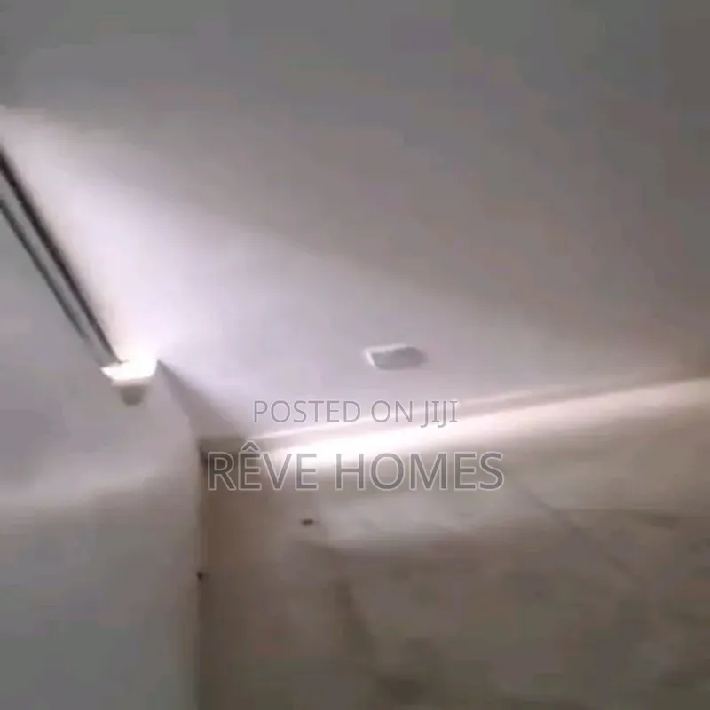 3bdrm Duplex in Kosofe / Kosofe for rent
