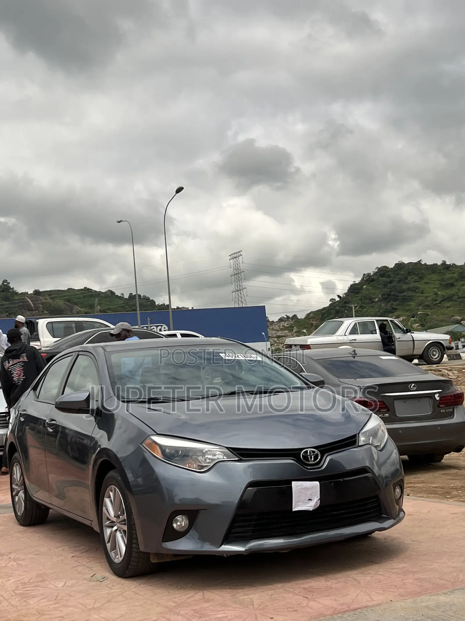 Toyota Corolla LE Eco Premium 4dr Sedan (1.8L 4cyl CVT) 2015 Gray