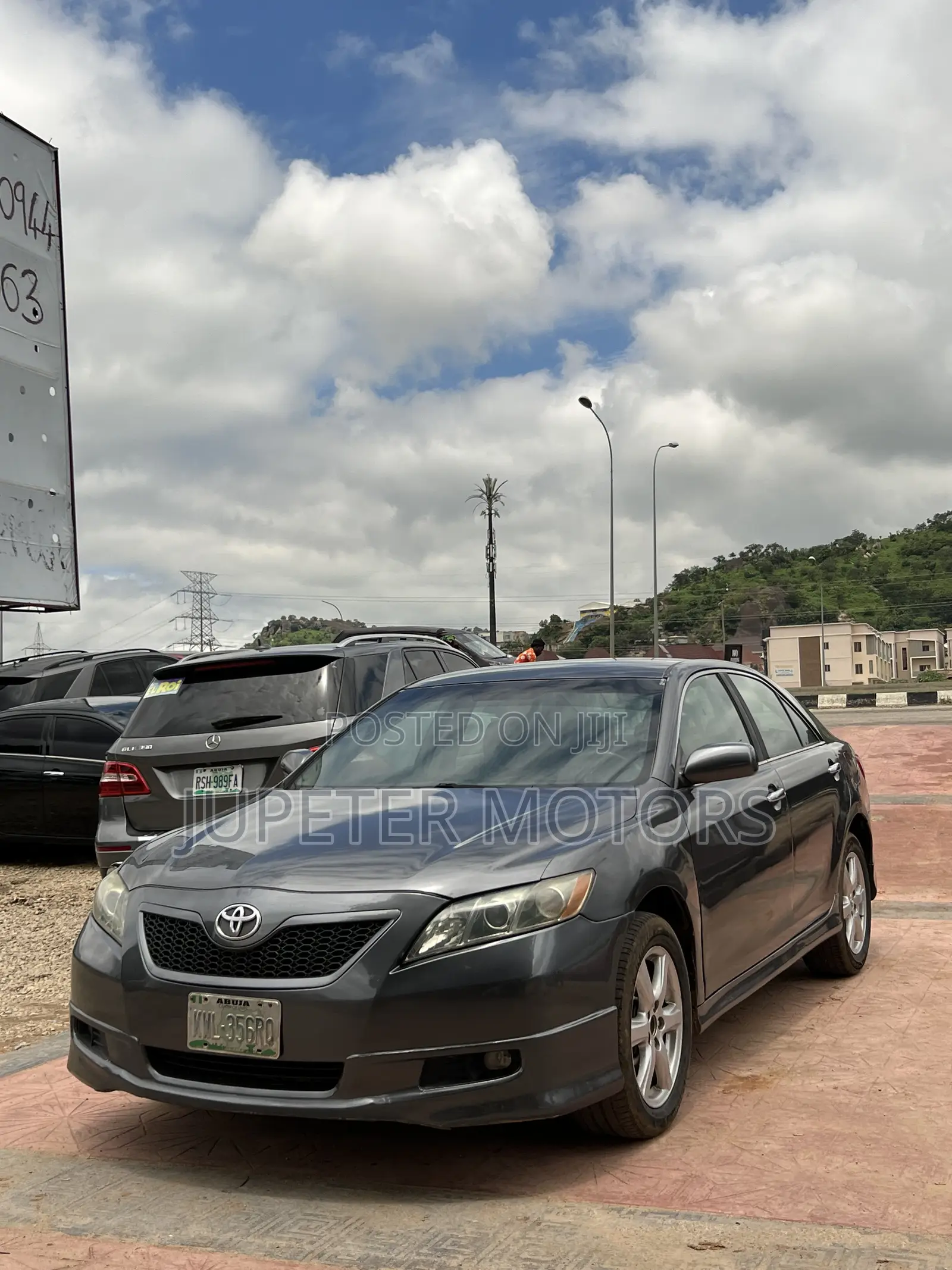Toyota Camry SE 4dr Sedan (2.4L 4cyl 5A) 2008 Gray