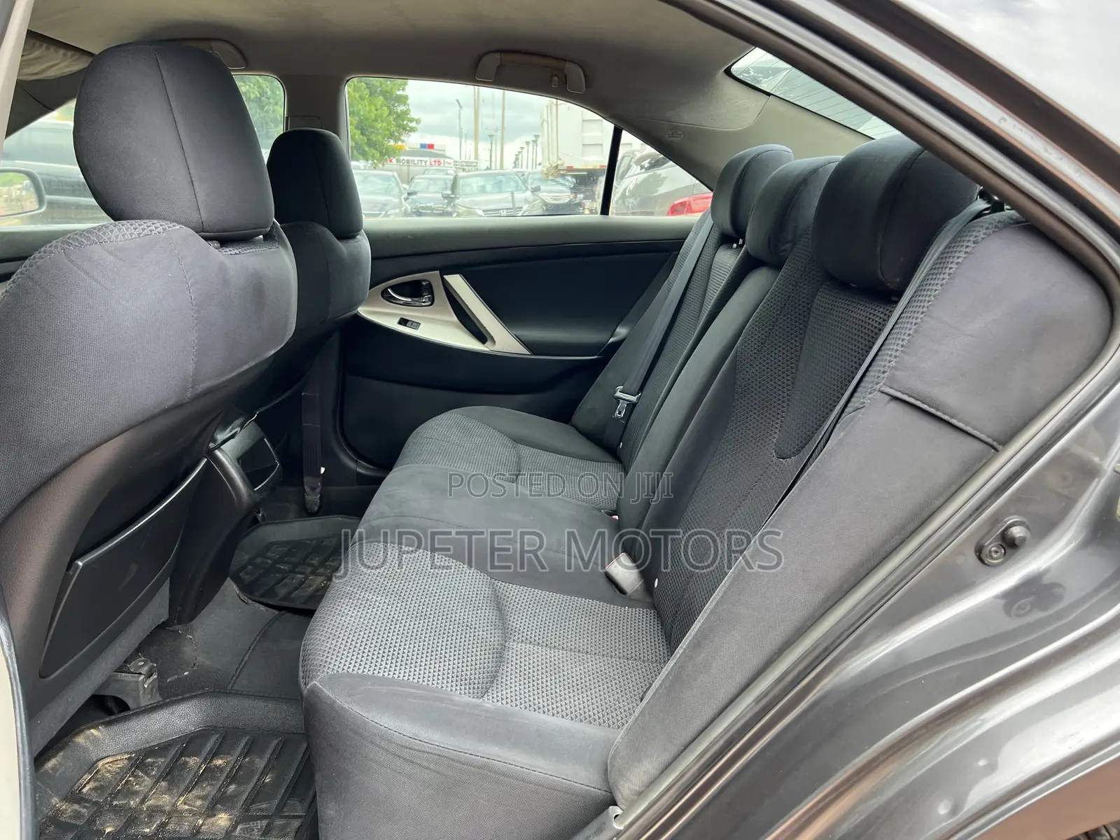 Toyota Camry SE 4dr Sedan (2.4L 4cyl 5A) 2008 Gray