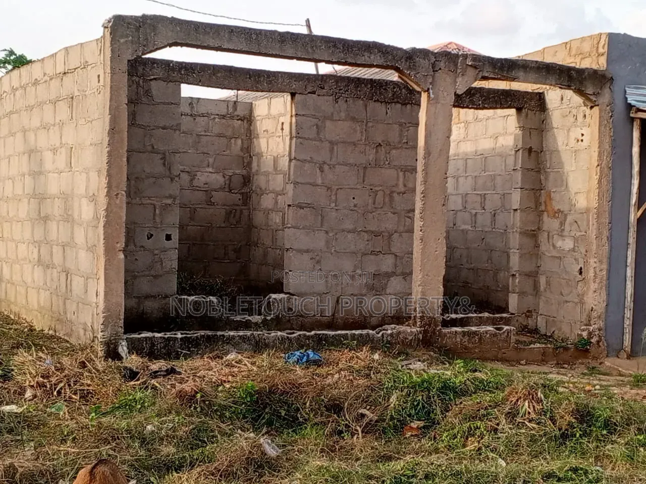 1bdrm Bungalow in Totowu Lagos, Ikotun / Ikotun/Igando for sale