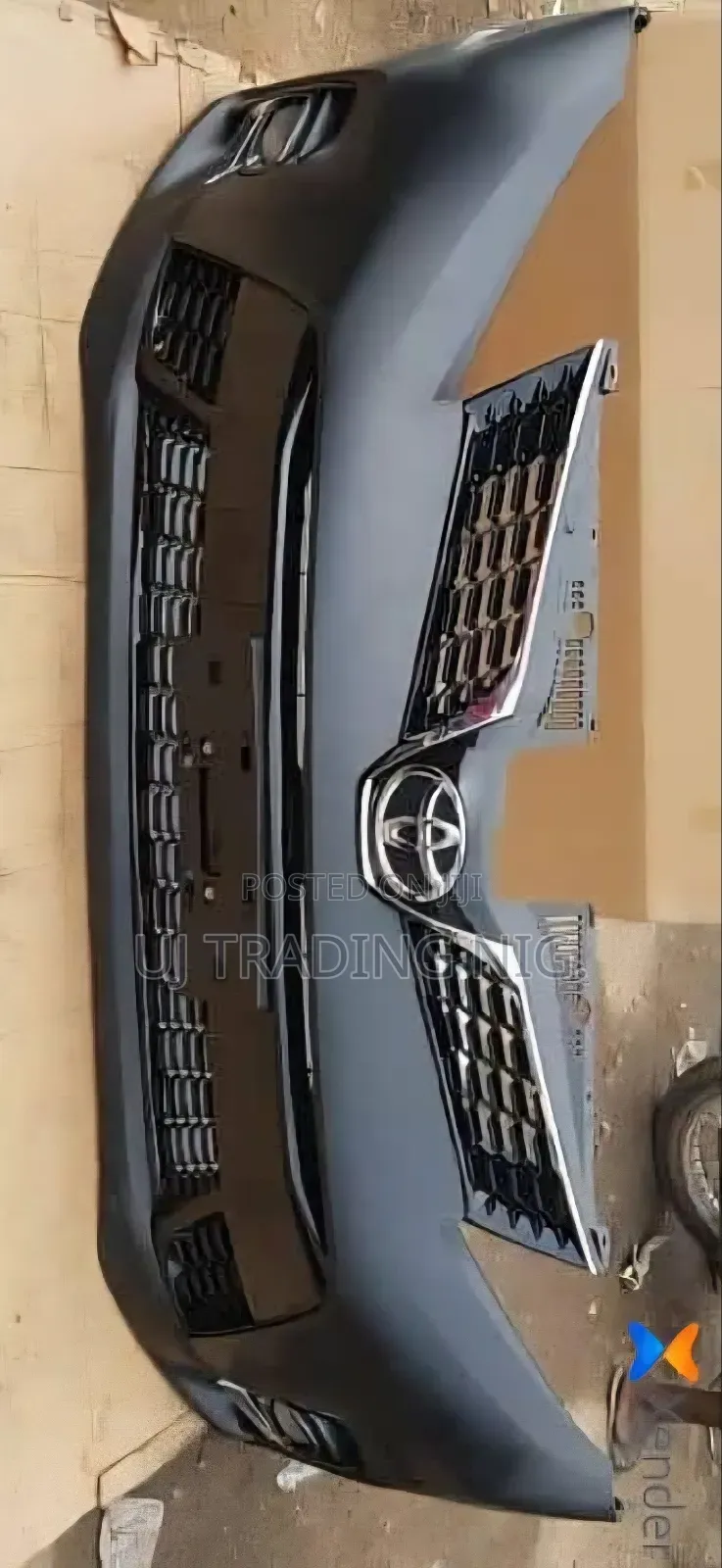 Complete Bumper Sienna 2018.