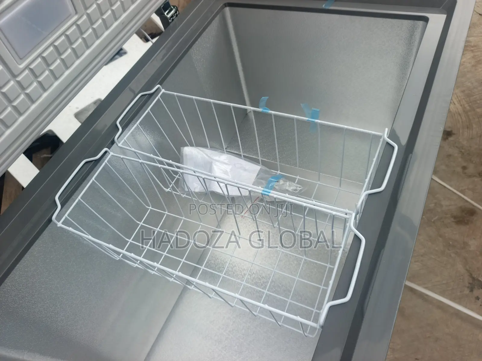 Skyrun BD-300HNW Commercial-Use Chest Freezer