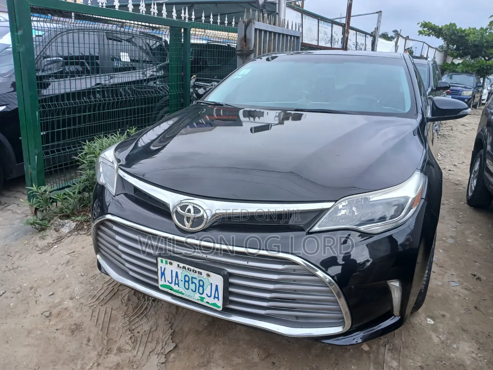 Toyota Avalon 2014 Black