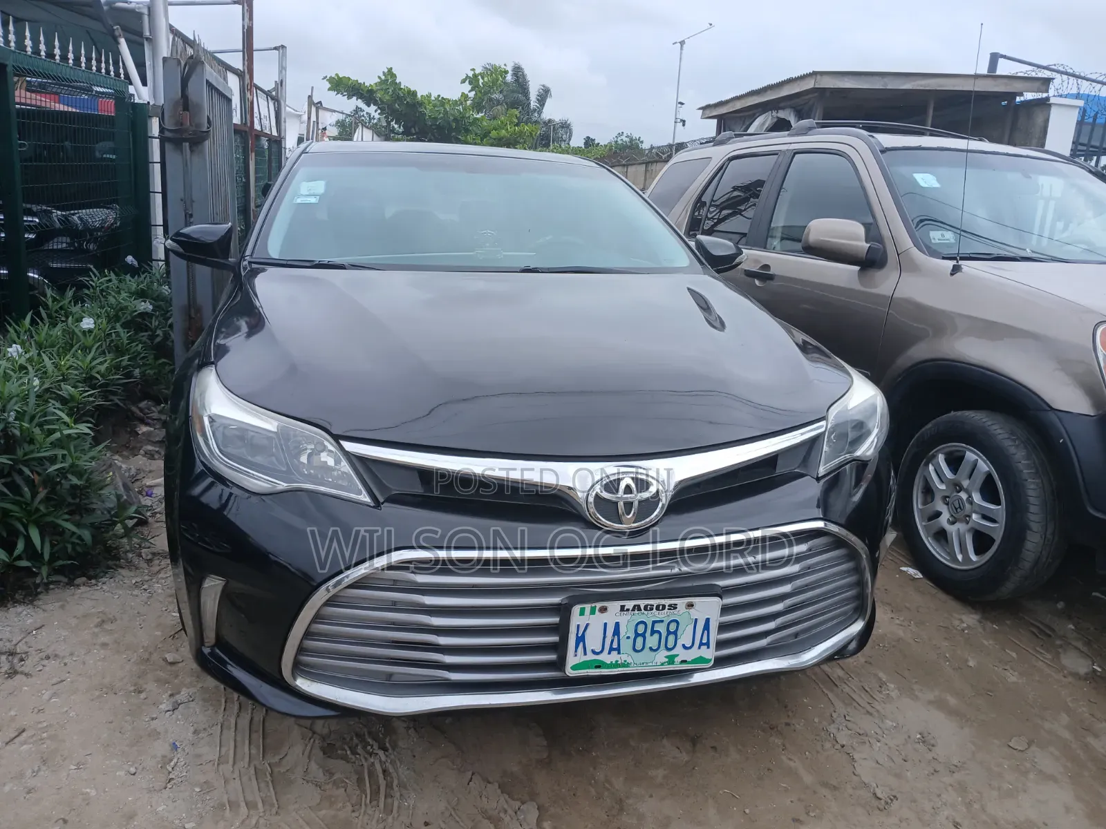 Toyota Avalon 2014 Black