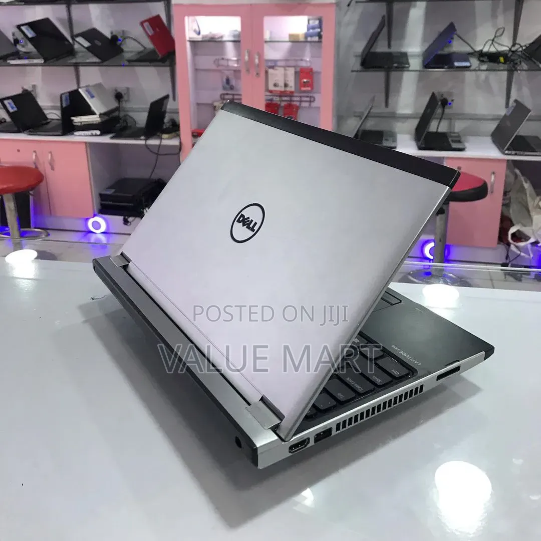 Laptop Dell Latitude 3330 4GB Intel Core i5 SSD 128GB