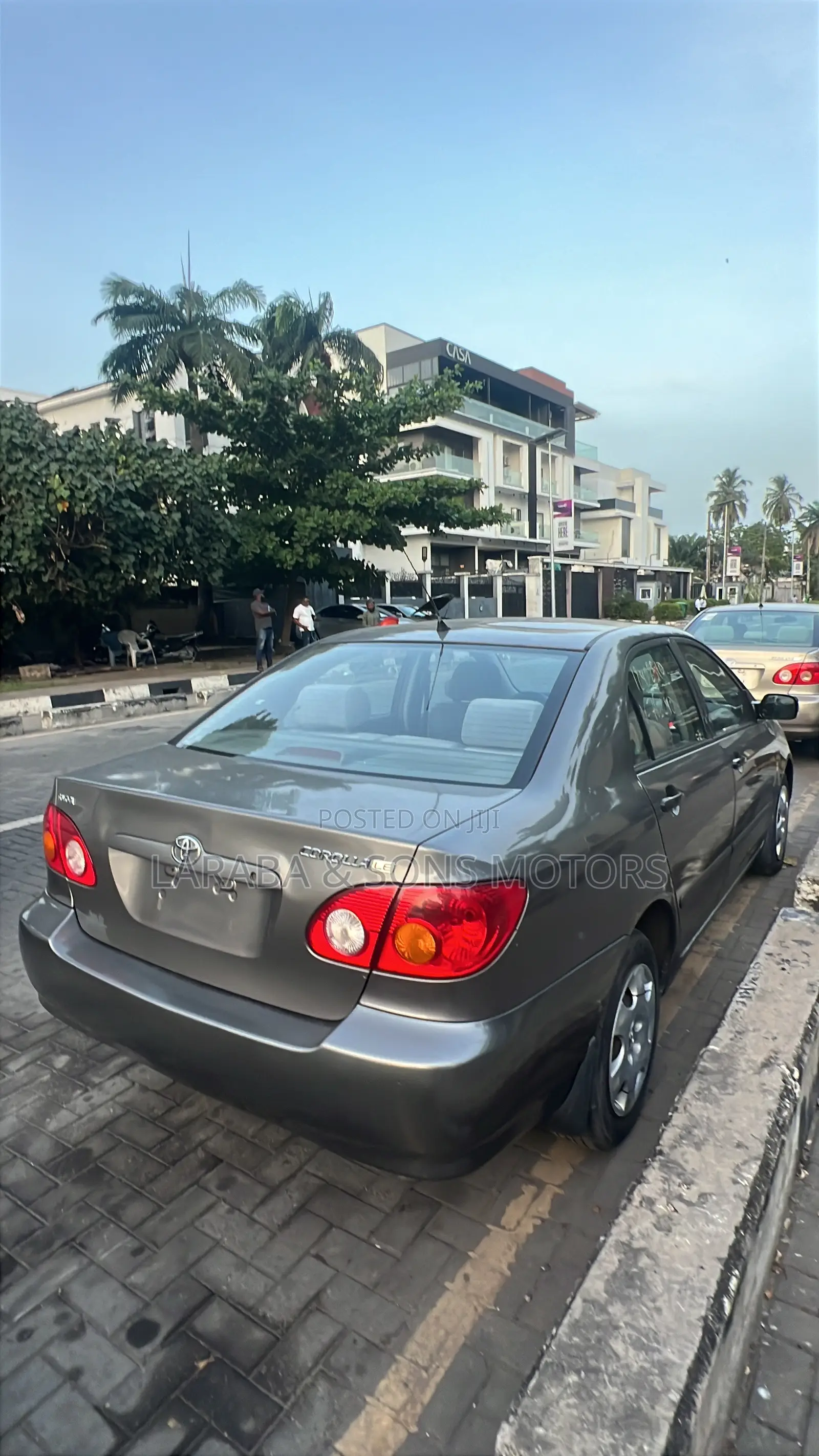 Toyota Corolla LE 2004 Gray