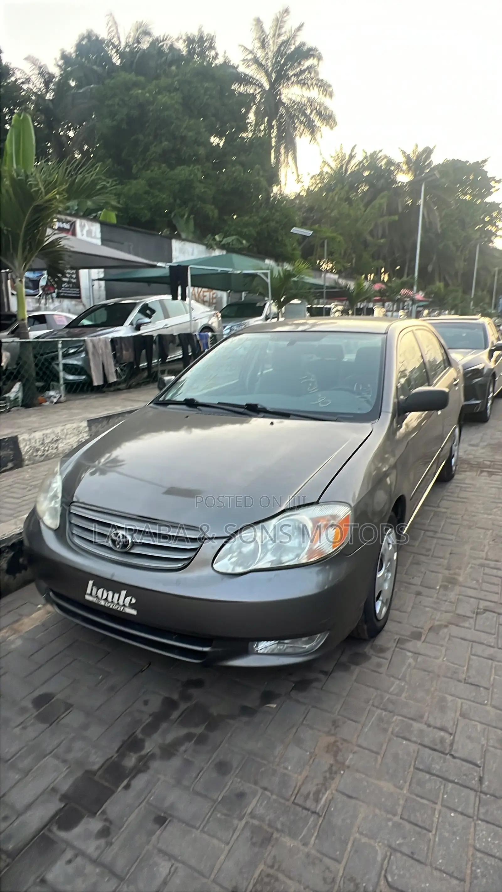 Toyota Corolla LE 2004 Gray