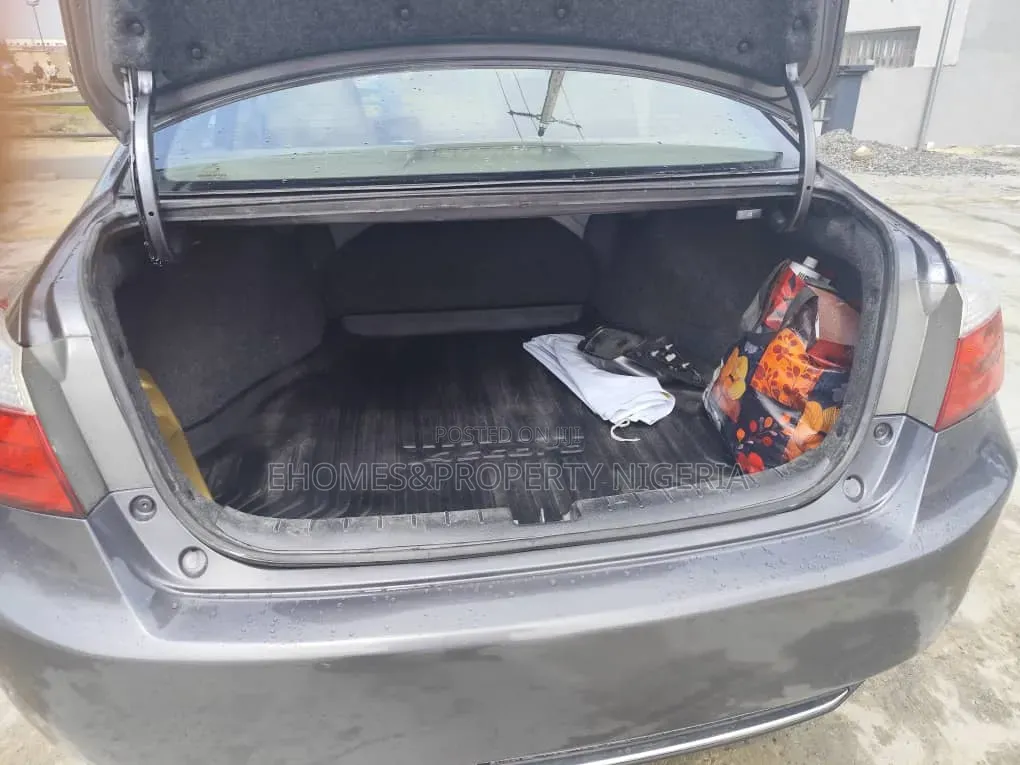 Honda Accord 2018 Gray