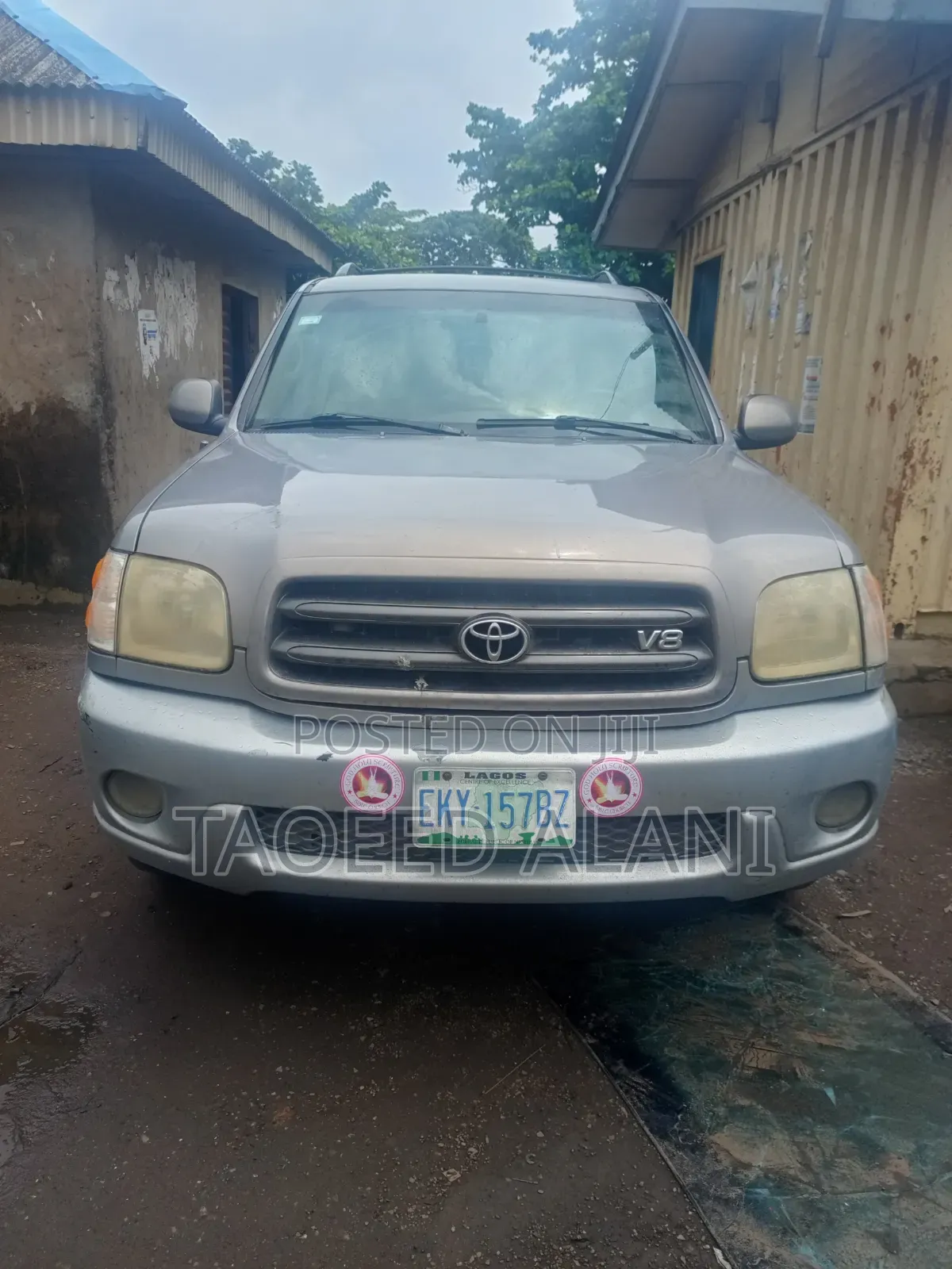 Toyota Sequoia 2002 Brown