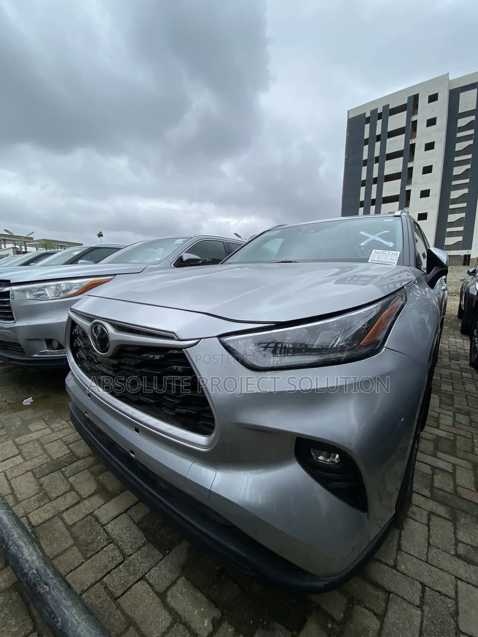 Toyota Highlander XLE AWD 2020 Silver