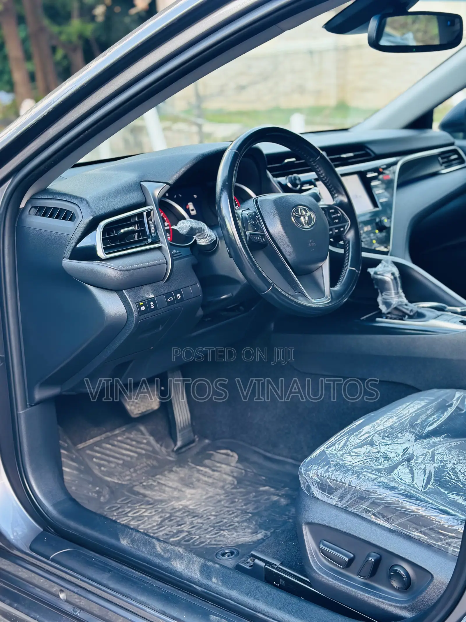 Toyota Camry 2018 Gray