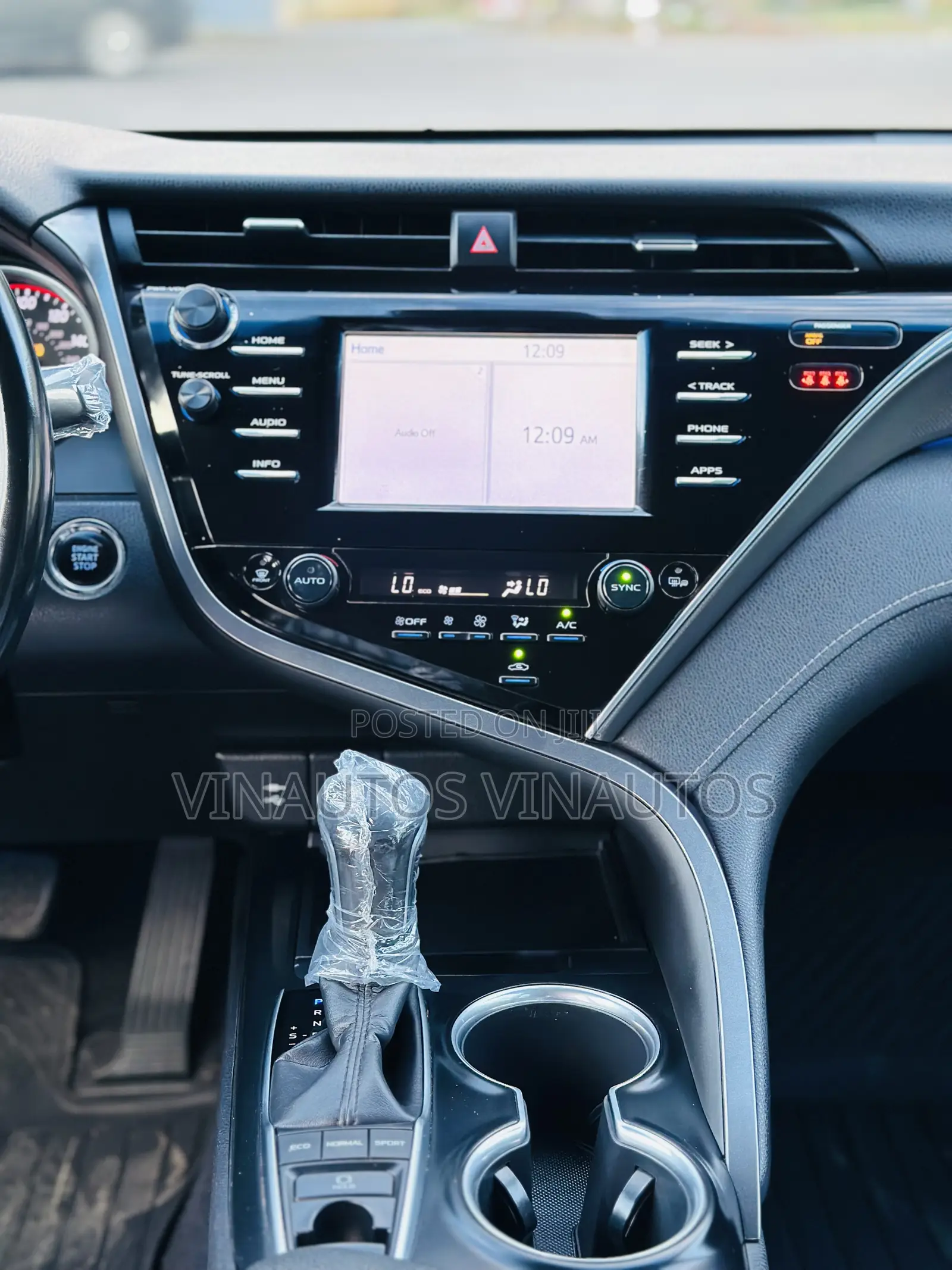 Toyota Camry 2018 Gray