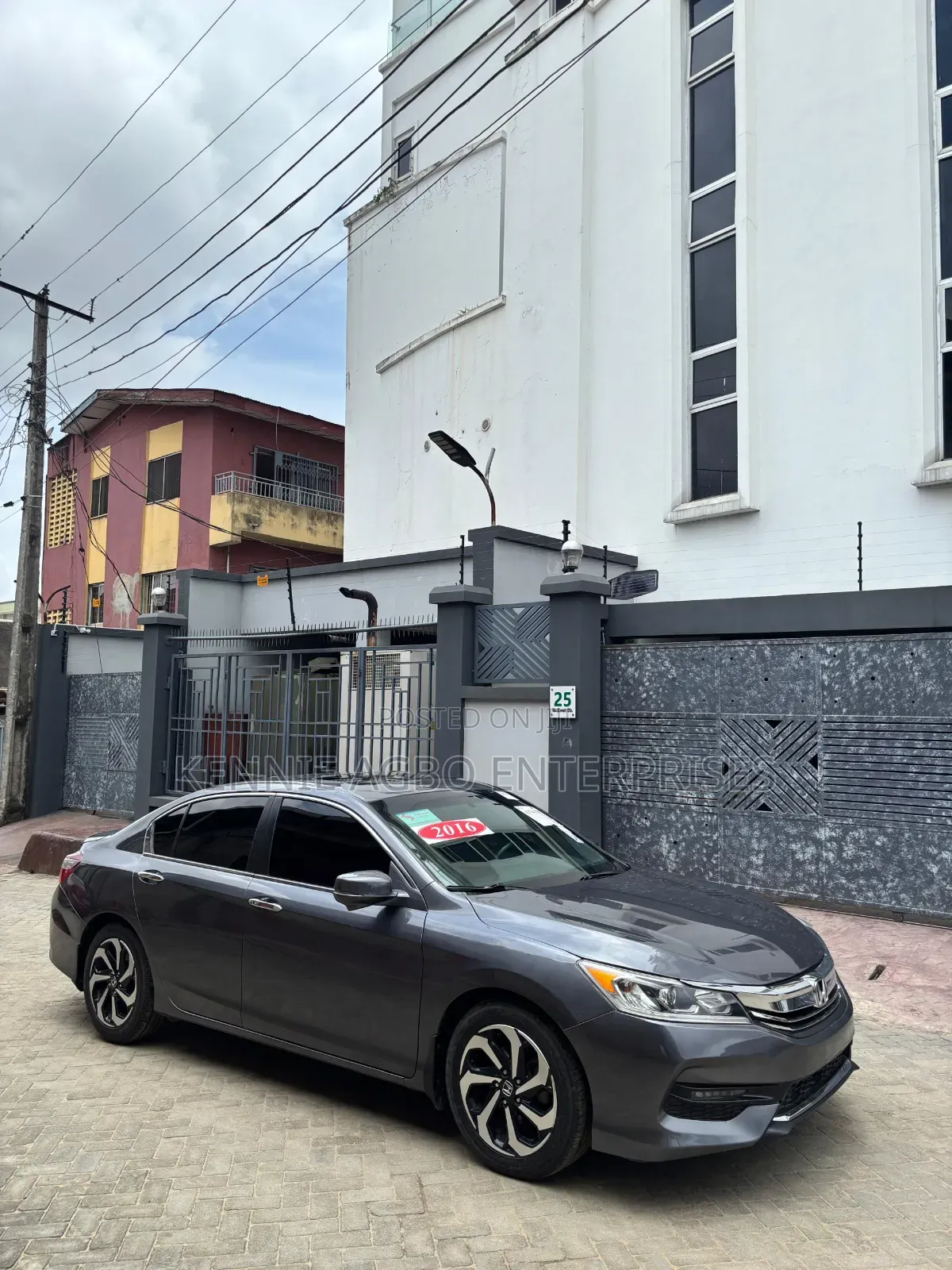 Honda Accord EX-L 4dr Sedan FWD (2.4L 4cyl 2A) 2016 Gray