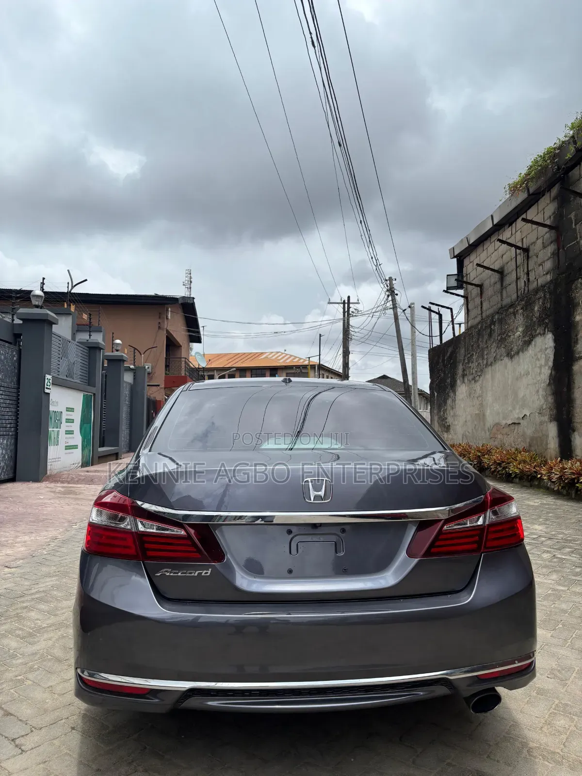 Honda Accord EX-L 4dr Sedan FWD (2.4L 4cyl 2A) 2016 Gray
