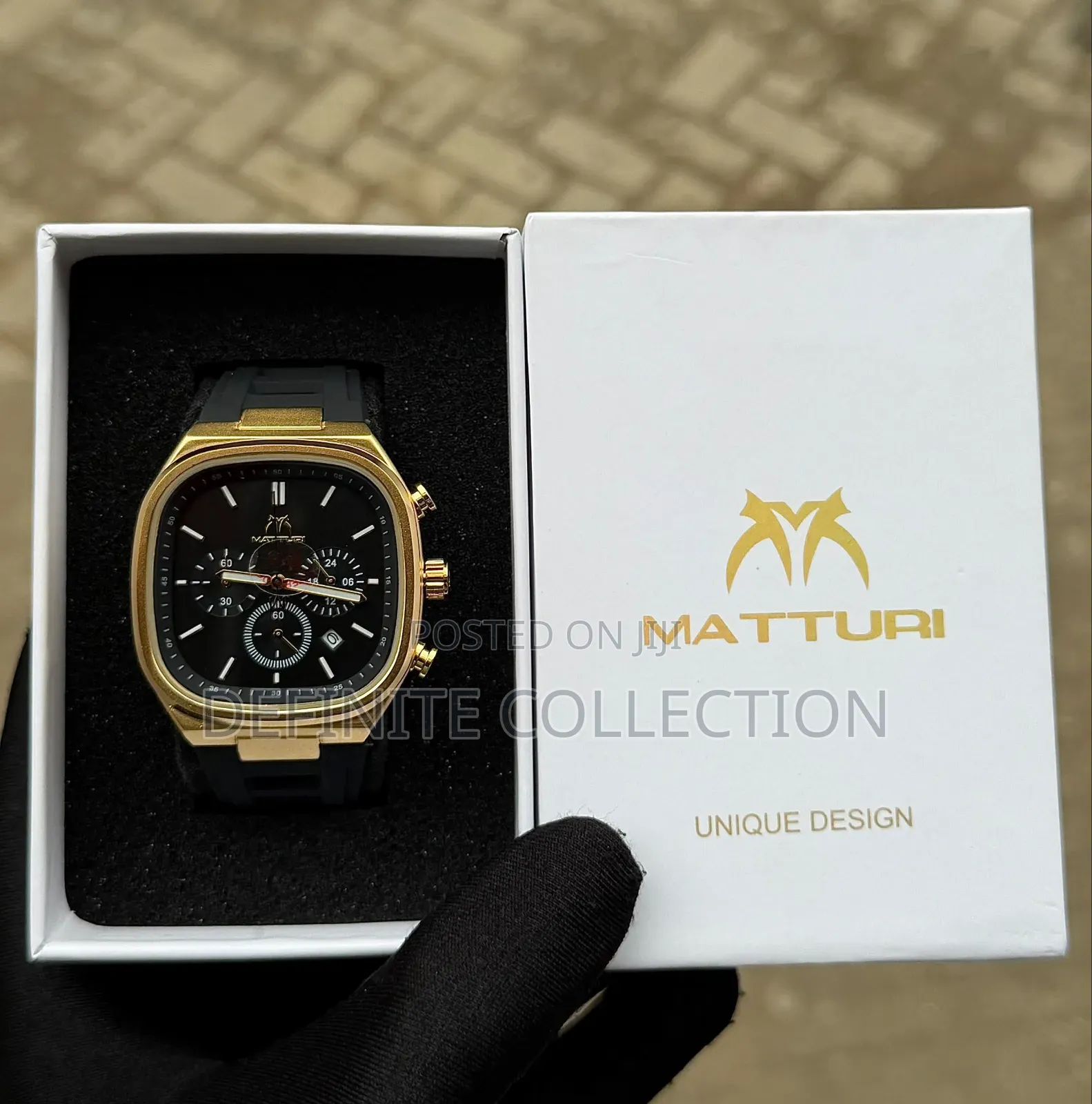 MATTURI Top Quality Wristwatch