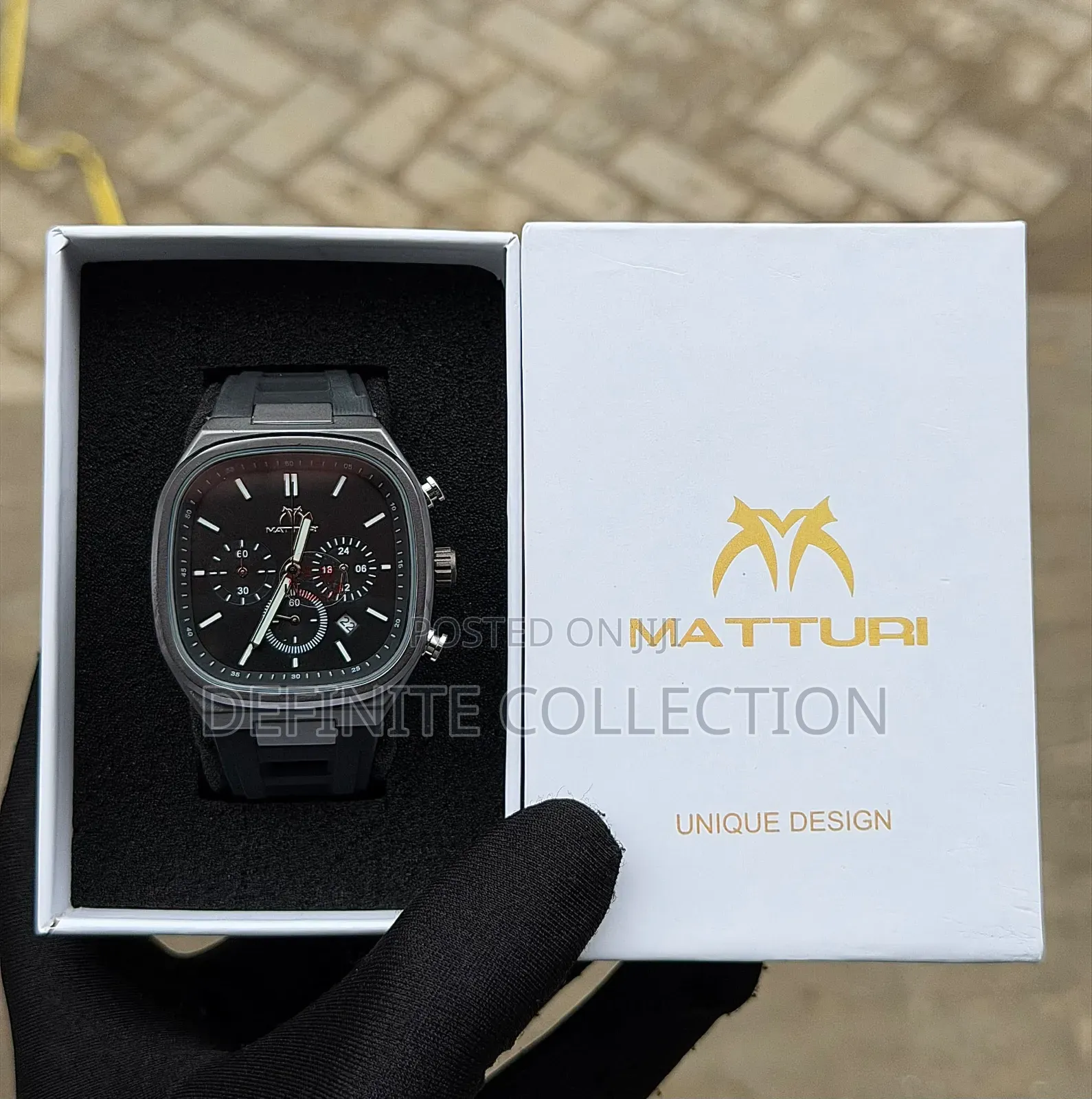 MATTURI Top Quality Wristwatch