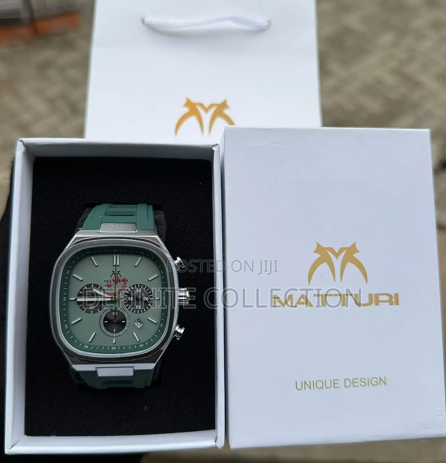 MATTURI Top Quality Wristwatch