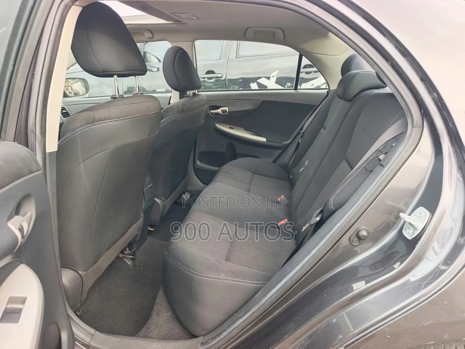 Toyota Corolla S 5-Speed 2013 Gray