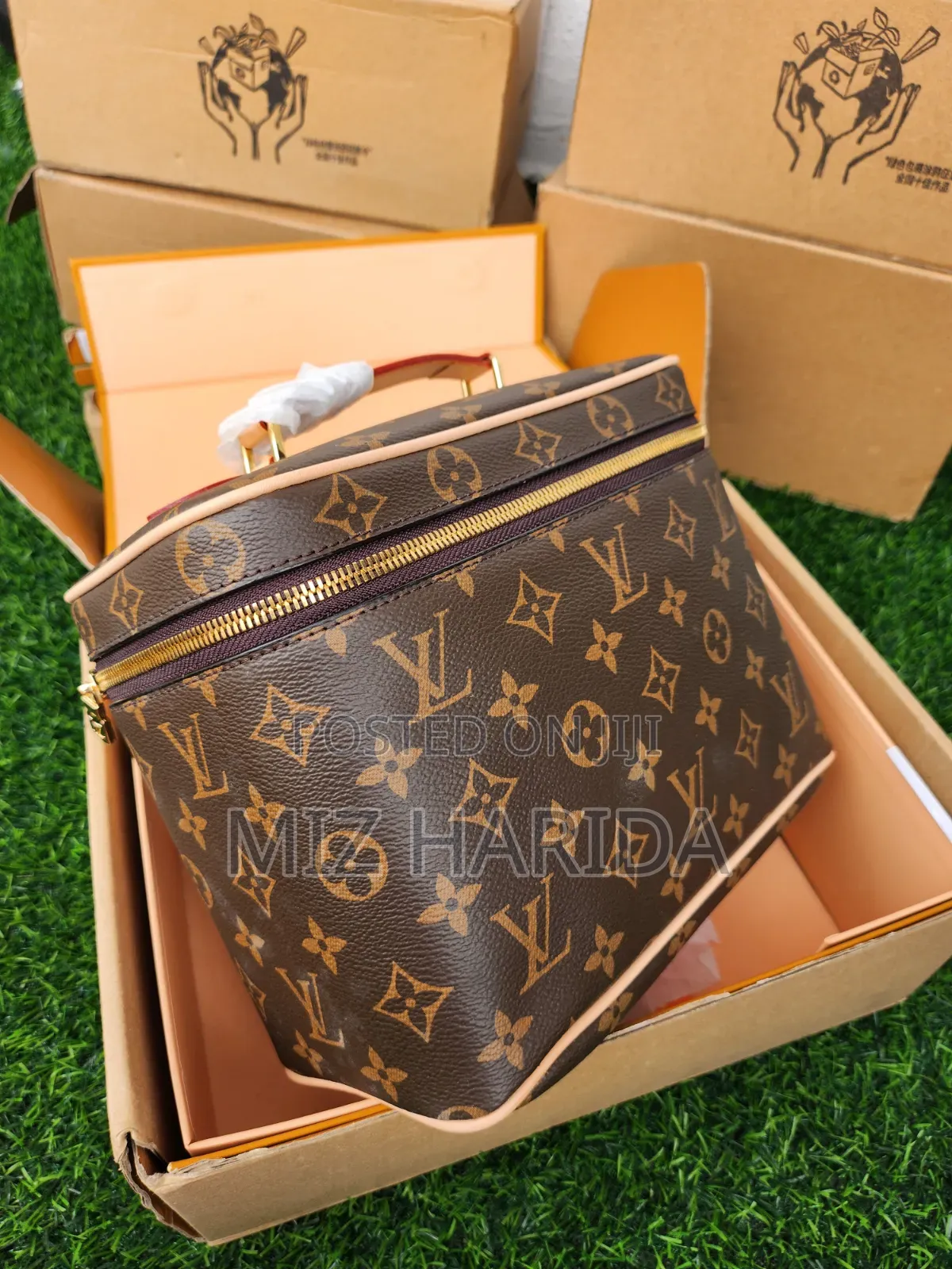 Louis Vuitton Make Up Bag