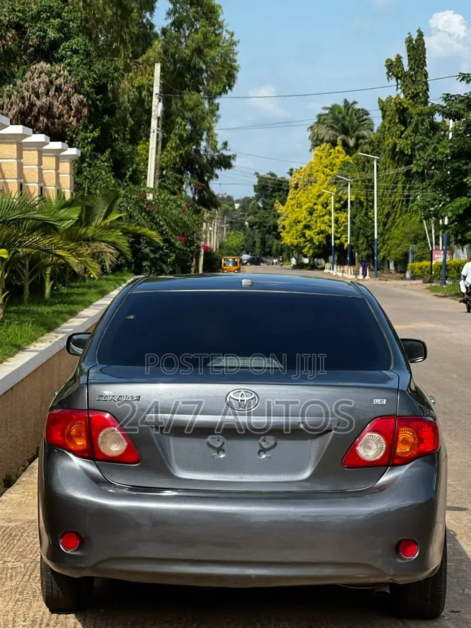 Toyota Corolla 2010 Gray