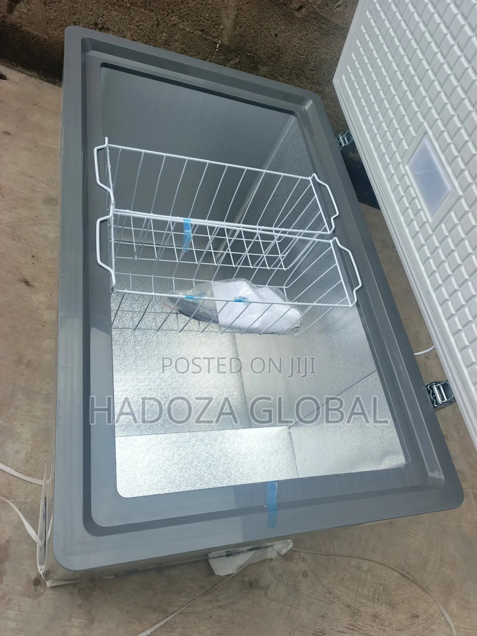 Skyrun BD-300HNW Convenient Chest Freezer