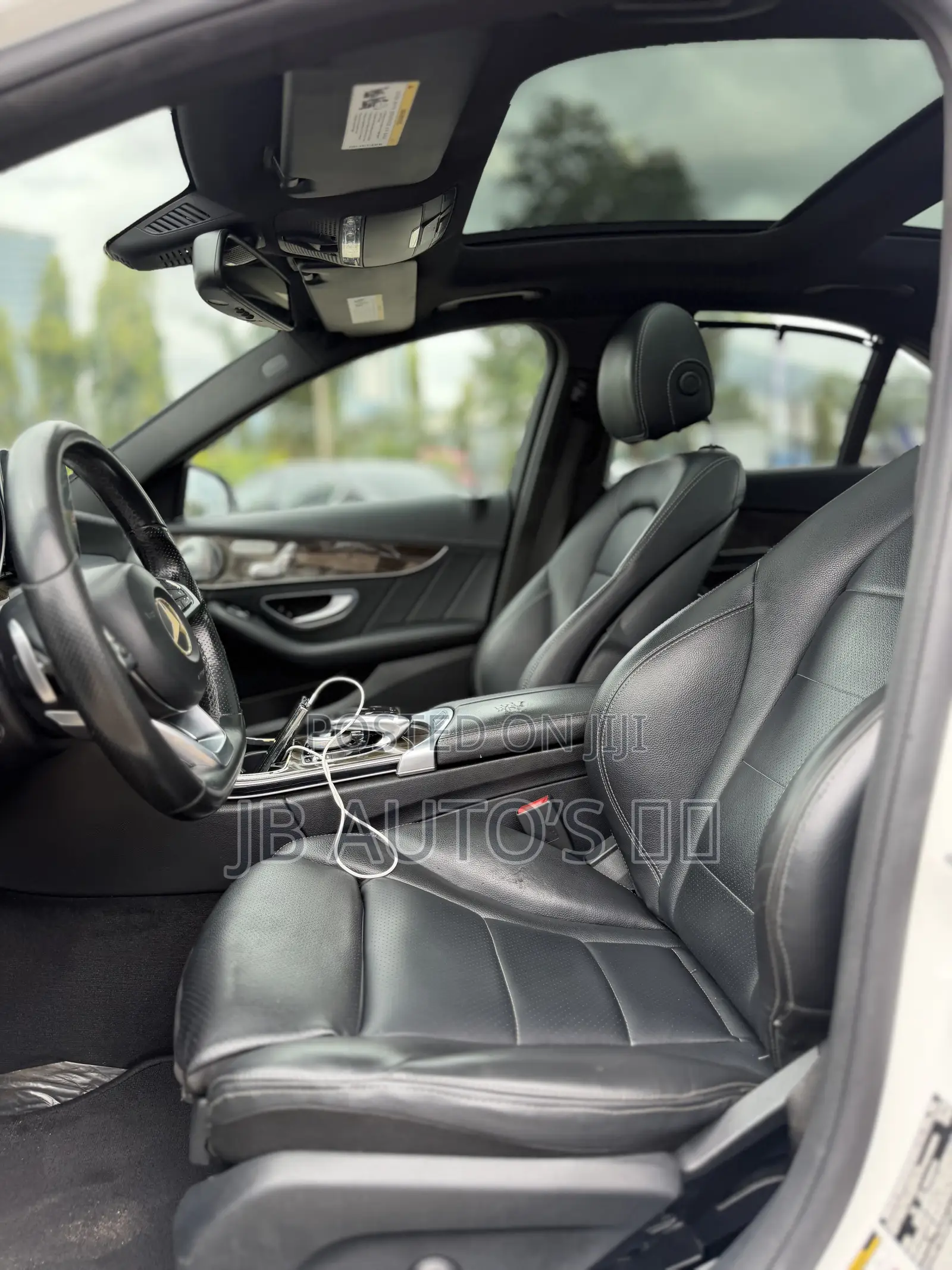 Mercedes-Benz C400 2016 White