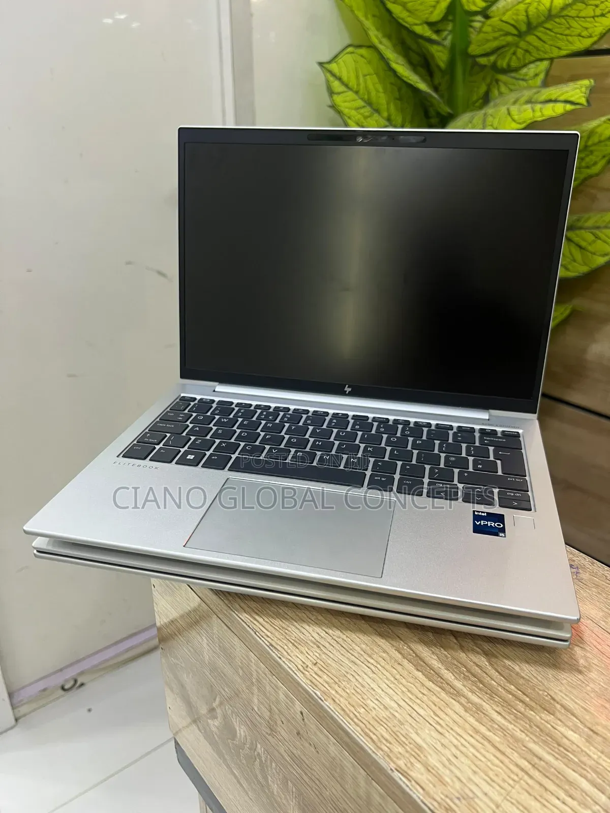 Laptop HP EliteBook 830 G9 16GB Intel Core i5 SSD 256GB