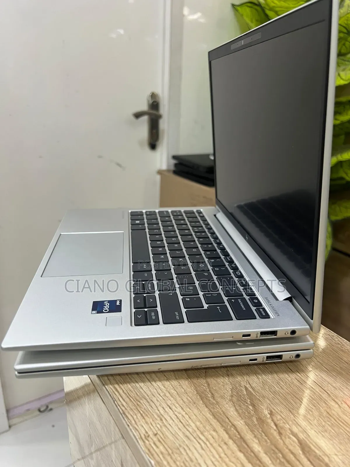 Laptop HP EliteBook 830 G9 16GB Intel Core i5 SSD 256GB