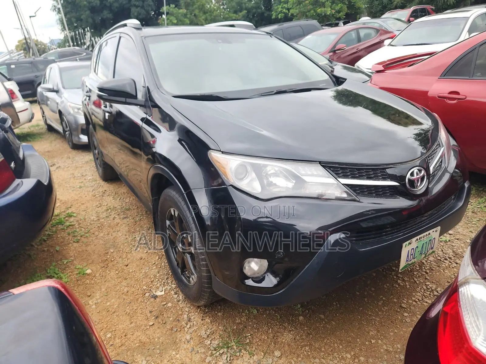 Toyota RAV4 XLE AWD (2.5L 4cyl 6A) 2013 Black