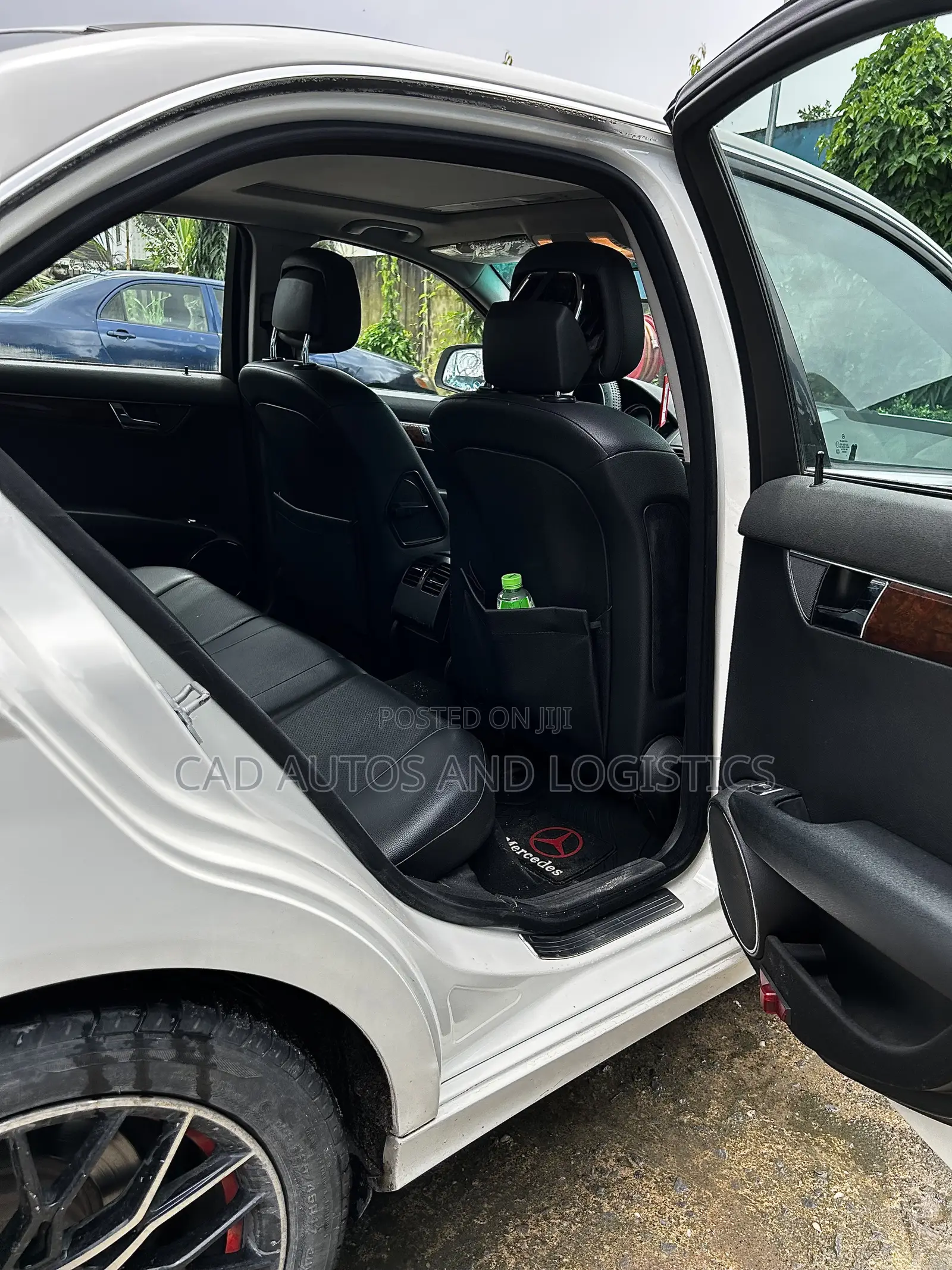 Mercedes-Benz C300 2008 White