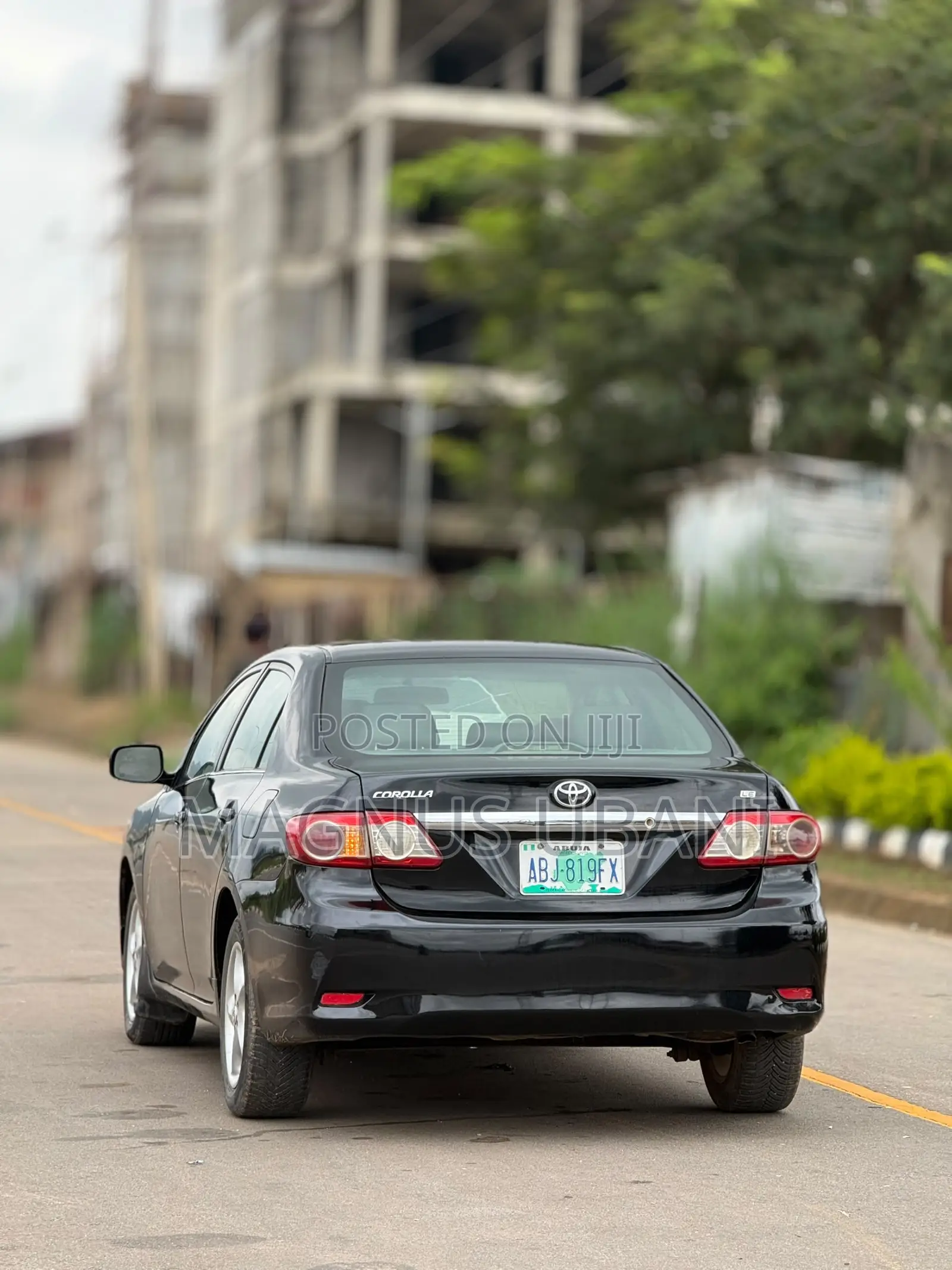 Toyota Corolla LE 4dr Sedan (1.8L 4cyl 4A) 2013 Black