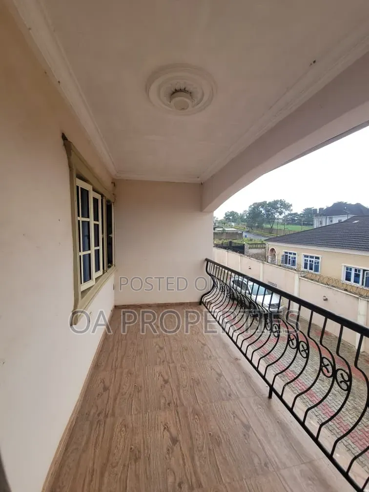 5bdrm Duplex in Kolapo Ishola Gra for rent