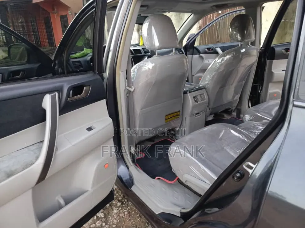 Toyota Highlander 2009 Gray