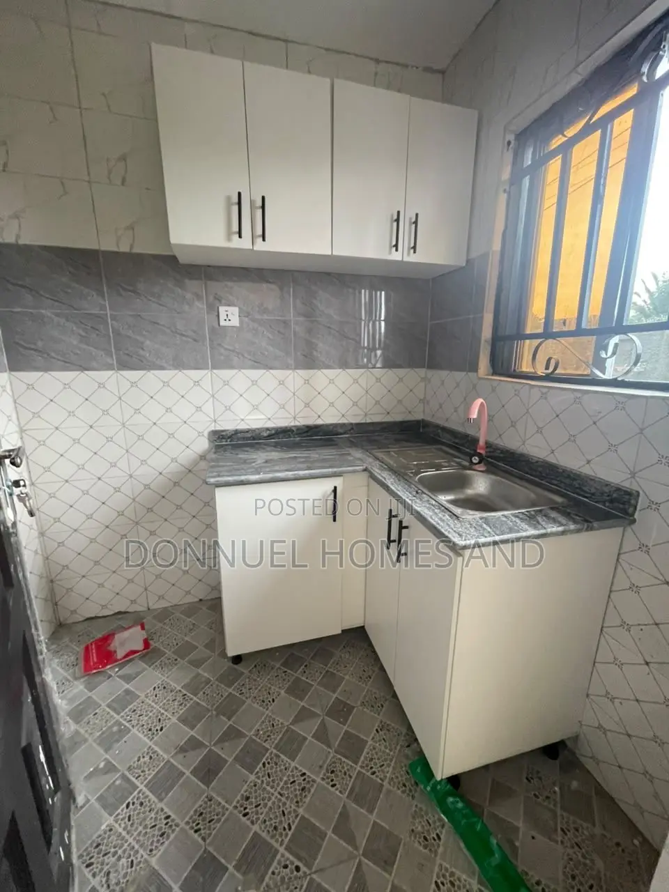 Studio Apartment in Abijo for rent