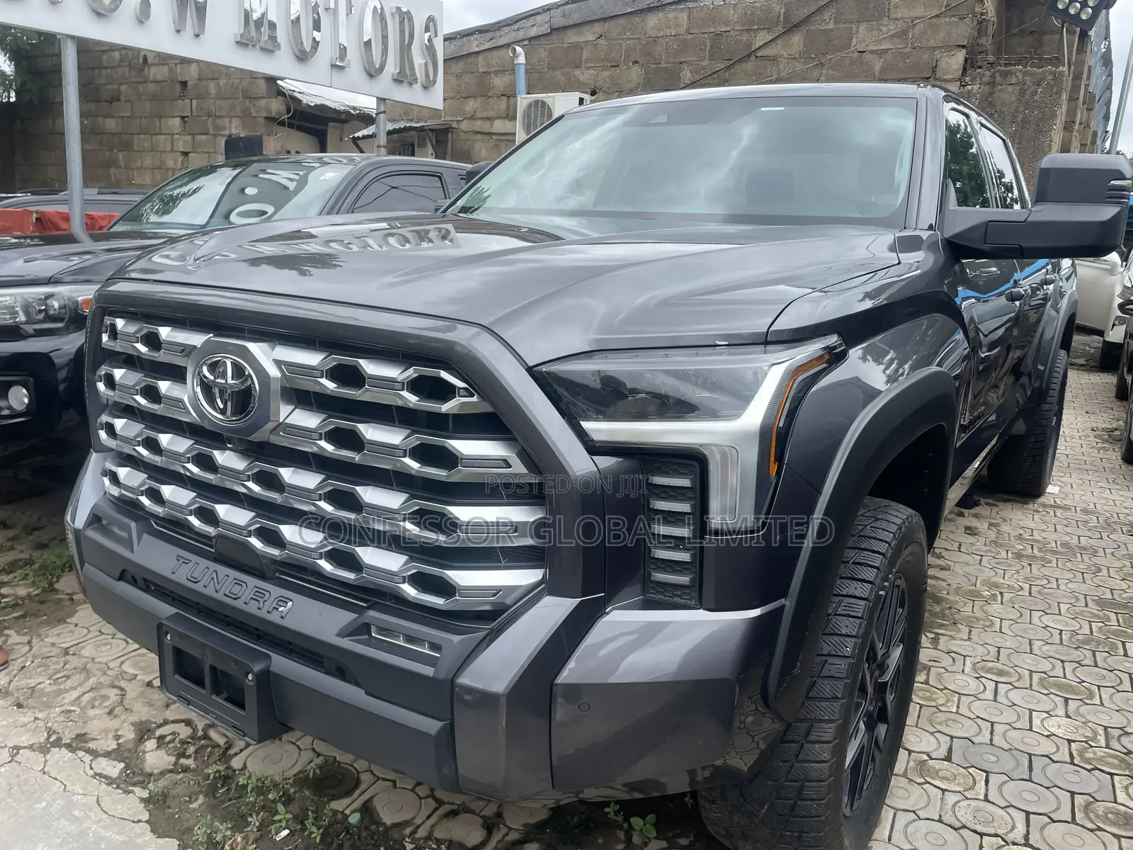 Toyota Tundra 2025 Black
