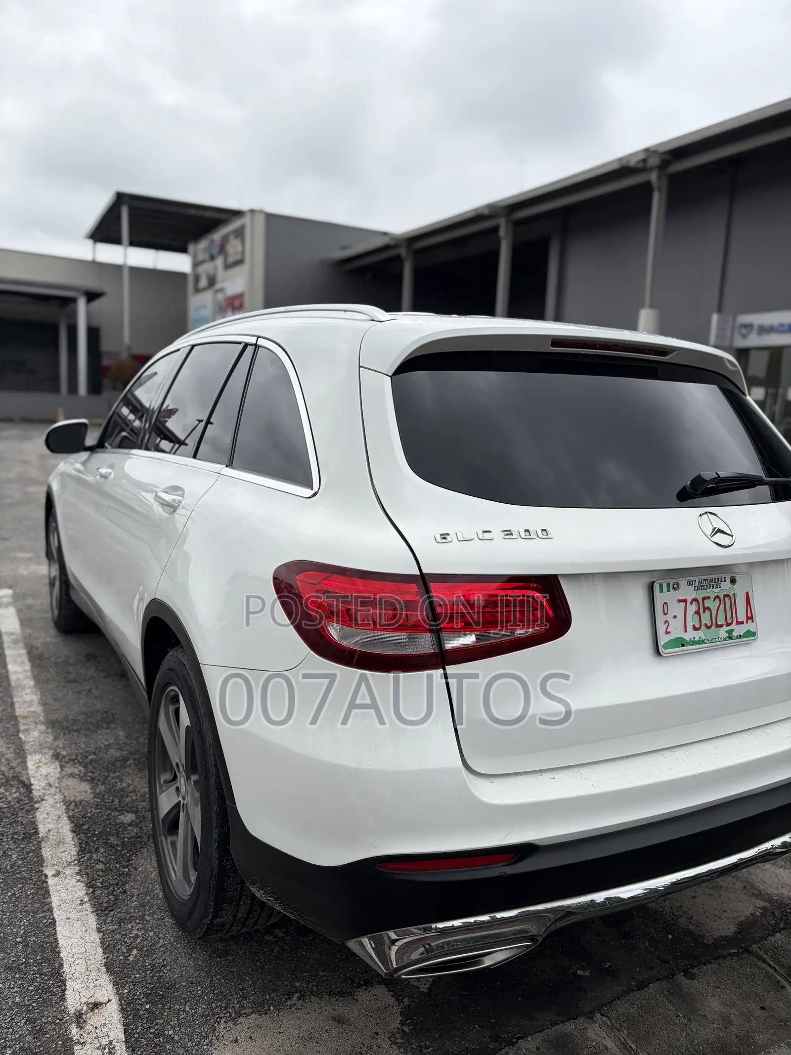 Mercedes-Benz GLC-Class 2017 White